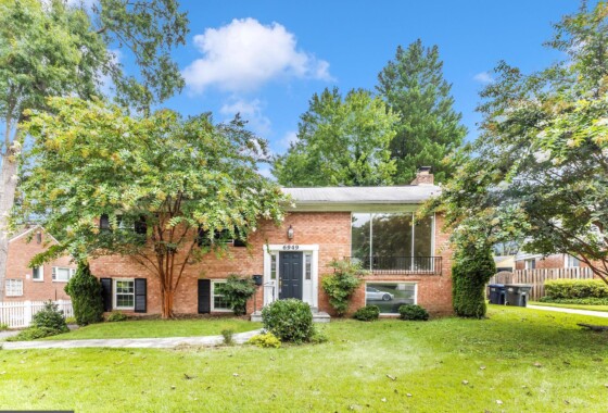 6949 32nd Street NW 3 DCDC2216300