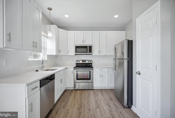 7135 Ladd Circle 3 MDFR2075534